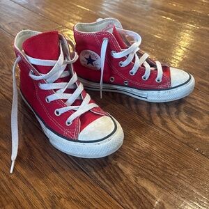 Kid’s Red high top converse